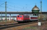 An 20.03.2014 bespannte die Berliner 140 590-1 den Pbz 2459 aus Karlsruhe nach Basel, als sie hier am alten Wasserturm in Haltingen gen Basel fuhr.