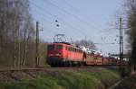 Eine der dienstältesten 140er, welche im Jahre 2015 noch für die Deutsche Bahn unterwegs sind, ist die 140 037, welche am 10.04.15 die Ehre hatte, einen vollbeladenen Zug in richtung Norden