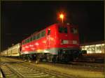 m Abend des 16.03.07 steht 140 827 im Bf Cottbus mit einem Aututransportzug bereit.