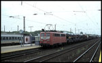 140119 fuhr am 13.5.1995 um 14.30 Uhr mit einem Güterzug in Richtung Aachen durch den Bahnhof Düren.