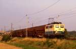 140 423-5 mit einem Gz., in dem einige holländische Doppelstockwagen mitgef�hrt wurden, am 30.7.08 bei Teutschenthal .