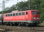 140 716-2 mit Kesselwagen in Gremberg am 25.08.2010