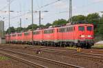 Die 140 809, 140 337, 140 768, 140 117, 139 163, 140 551, 140 547 und 140 712 machen ihren letzten Halt vor ihrer verschrottung bei Firma Bender in Opladen am 29,05,10