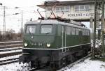 Die E40 128 pendelte vom Bw Koblenz Ltzel nach Ltzel Gbf zum Nikolausfest im DB Museum Koblenz Ltzel am 05.12.2010