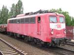 Im Herbst 2005 war 140 393 mit einem Gterzug an Kln-Ehrenfeld vorbeigekommen.