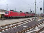 145 053-5 mit 140 814-5 und 155 059-9 im Bahnhof von Wismar.
<a href= http://staedte.kaposo.de  target= _blank ><img src= http://www.Bahnbilder.de/counter/counter_new.php?key=198421205  alt= Stdte auf Kaposo  title= Stdte auf Kaposo  border= 0  /></a>