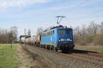 140 007-7 der Press mit Kesselwagen bei Woltorf am 22.03.2017