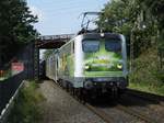 140 002-7 durchfährt am 11.09.2015 Bremen-Mahndorf mit einem Autozug.