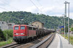 Am 17/06/2011 zog 140 537-2 einen Kesselwagenzug durch St.Goarshausen Richtung Süden.