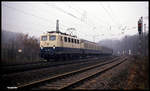 141136 fährt hier am 23.11.1991 um 10.38 Uhr mit dem E 8613 von Münster nach Osnabrück in Hasbergen ein.