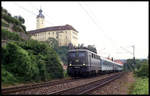 141222 passiert hier mit dem E 3816 nach Heidelberg am 26.6.1993 um 15.00 Uhr die Deutschordensburg in Gundelsheim.