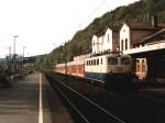 141 287-3 mit RB 72  Ostwestfalen-Bahn  12684 Paderborn-Bielefeld auf Bahnhof Altenbeken am 13-10-2001.