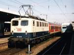141 322-8 mit RB 24782 Paderborn-Hameln auf Bahnhof Paderborn am 6-4-2002.