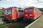 141 404 mit SE 5347 (Tostedt–Hamburg) und 141 431 mit SE 5344 (Hamburg–Tostedt) am 18.03.1998 in Hamburg-Harburg