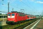 141 242 mit Leerreisezug Richtung Frankfurt (Main) am 30.07.1999 in Hanau Hbf