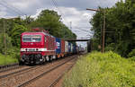 DeltaRail 243 650 mit einem Containerzug am 13.