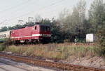 DR 243 819 nähert sich am 19.01.1991 dem Bf. Leipzig-Wahren.