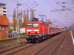 143 863-9 verlsst mit der RB nach Pinneberg Elmshorn.