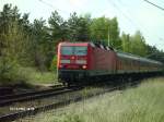 143 333 zieht den RB43 kurz vor Eisenhttenstadt.19.04.07