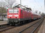 143 263-2 mit Doppelstockgarnitur im Beueler Bahnhof.