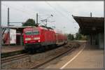 143 315 zieht einen Zug durch Untertrkheim, 17.08.10