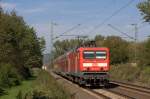Die 143 174-1 fuhr am 24.09.2011 durch Unkel.