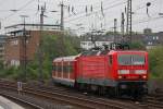 143 842 hat am 6.5.12 als S6 das Ziel Essen Hbf soeben erreicht.