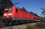 DB 143 894-4 schiebt S 9328 Roth - Feucht, S-Bahn Nrnberg Linie S2 Roth - Altdorf, fotografiert bei Bchenbach am 12.10.2010