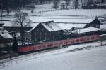 143 606 am 19.1.13 mit einer S6 nach Essen Hbf zwischen Kettwig und Essen Werden.