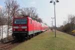 143 360-6 fährt am 02.04.2014 mit dem  RE 4771 nach Dresden Hbf durch Zwickau-Pölbitz.