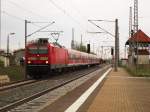 143 283-0 vor einem RE nach Kassel Wilhelmshöhe bei der Einfahrt in den Bf Nordhausen am 25.04.15