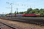 Nachschuss am 14.06.2015 auf 143 168, die eine RB27 (Köln Hbf - Koblenz Hbf) durch Koblenz Lützel gen Zielbahnhof schob.