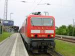 143 852 in Warnemnde vor der Abfahrt nach Rostock am 02.06.07