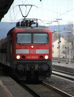 143 925-6 bei der Einfahrt.