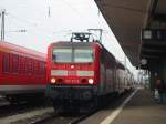 Hier sieht man die 143-311-9 die am 18.2.2005 in Worms Hbf einfhrt.
