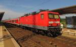 DB 143 148-5 als Wagenlok am Schluss der RB 16312 von Halle (S) Hbf nach Eisenach, in Naumburg (S) Hbf.