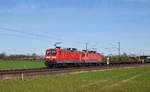 DB Regio 143 316 und 143 959, beide vermietet an DB Cargo, mit gemischtem Güterzug in Richtung Osnabrück (Marl, NI, 25.03.17).