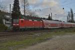 Rheydt Hbf, Ausfahrt eines RB 27 nach Koblenz Hbf von der 143 568 geschoben.25.3.2019