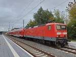 DB 143 932 am 07.10.2023 abgestellt in Jena-Göschwitz. Wegen Bauarbeiten in Bad Kösen verkehrte sie erst am Nachmittag mit dem RE 4886  Saale-Express  nach Halle (S) Hbf.