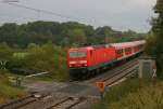 143 555-1 mit dem RE 22519 an der Anrufschranke bei Goldshfe 4.9.08