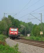 143 152-7 legt sich mit RE 21155 Kassel Hbf - Halle (Saale) Hbfr bei Bonaforth in eine Kurve und wird in wenigen Minuten Hann.