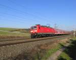 DB 143 361-4 mit der RB 16324 von Halle (S) Hbf nach Eisenach, bei  Ingersleben; 07.04.2010