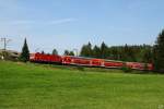 143 856-3 mit einer RB am 21.8.2011 bei Titisee.