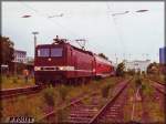 143 048 am 24.Mai 2001 mit einer Regionalbahn in Leipzig Bayerischer Bahnhof
(gescanntes Foto)