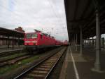 Am 23.04.2013 kam 143 130 mit dem RE 20 in Stendal an.Das lustigste daran war das der RE durch das Mittelgleis kam und als Rangierfahrt an Bahnsteig 3 rangierte.Da wird der Berliner FDL wohl gepennt