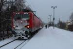 An tagen von +35 Grad und mehr wnscht man sich eine Abkhlung, hier ein Winterbild das am 23.02.2013 bei -10 Grad aufgenommen worden ist. 143 370-5 ist mit der RB 17229 auf dem Weg von Zwickau (Sachs) Hbf nach Freiberg (Sachs), hier in Zwickau Plbitz.