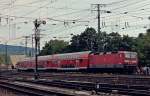 Am 08.06.2013 schob die Trierer 143 090-9 whrend der Fahrzeugparade des Sommerfestes des DB Museum Kobelnz-Ltzel eine RB 27 (Kln Hbf - Koblenz Hbf).