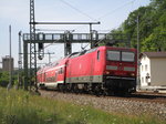 143 816-7 vor einer RB nach Naumburg(Saale)Hbf in Bad Kösen.
