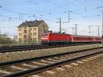 143 569-2 mit Regionalexpress von Cottbus komment kurz vorm Dresdner-HBF.5.04.07