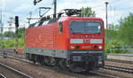 DeltaRail GmbH mit der angemieteten   143 827  (NVR-Nummer   91 80 6143 827-4 D-DB ) am 21.05.19 Bf.